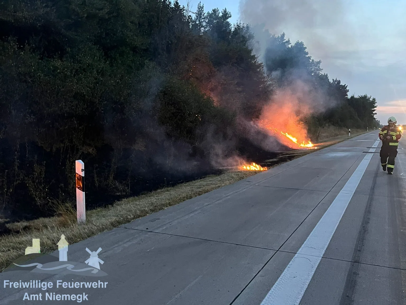 02.09.2024 – Brand Fläche – BAB9 AS Klein Marzehns – AS Niemegk